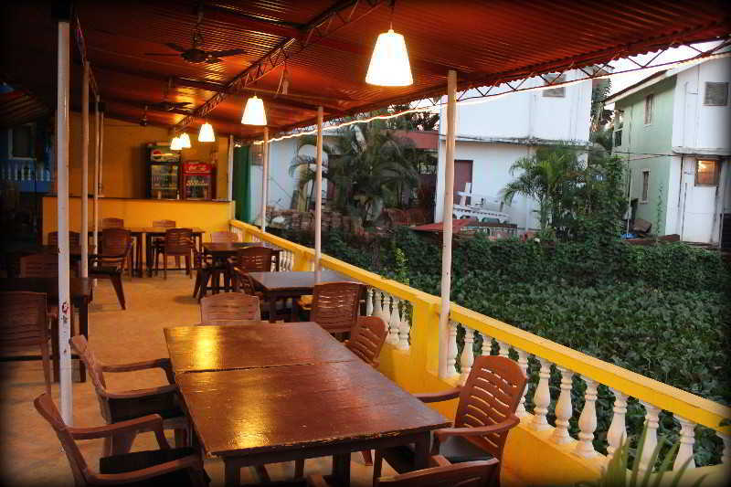 Dona Julia Beach Resort Calangute Extérieur photo