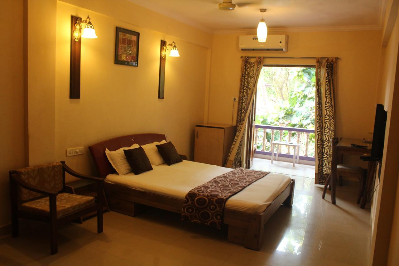 Dona Julia Beach Resort Calangute Extérieur photo