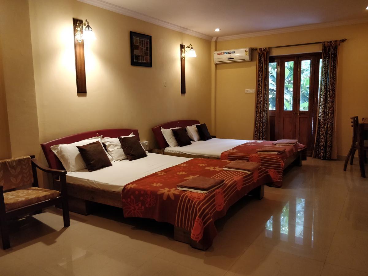 Dona Julia Beach Resort Calangute Extérieur photo
