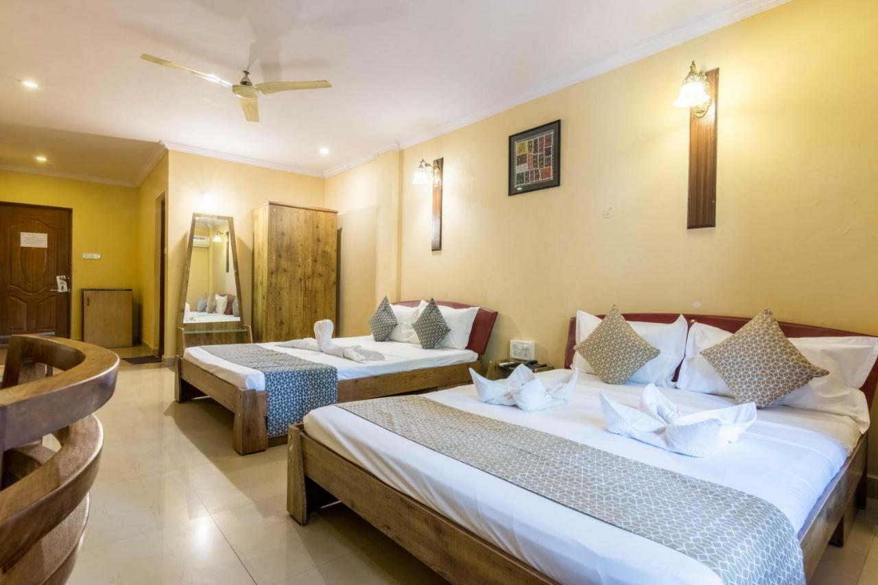 Dona Julia Beach Resort Calangute Extérieur photo