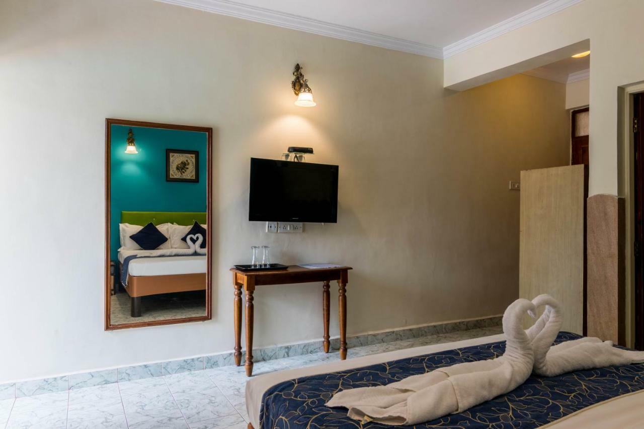 Dona Julia Beach Resort Calangute Extérieur photo