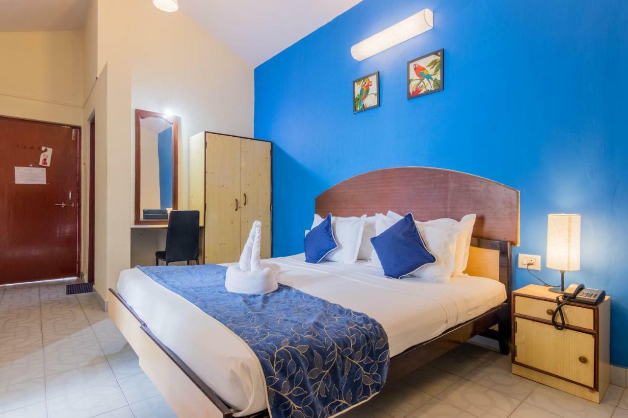 Dona Julia Beach Resort Calangute Extérieur photo