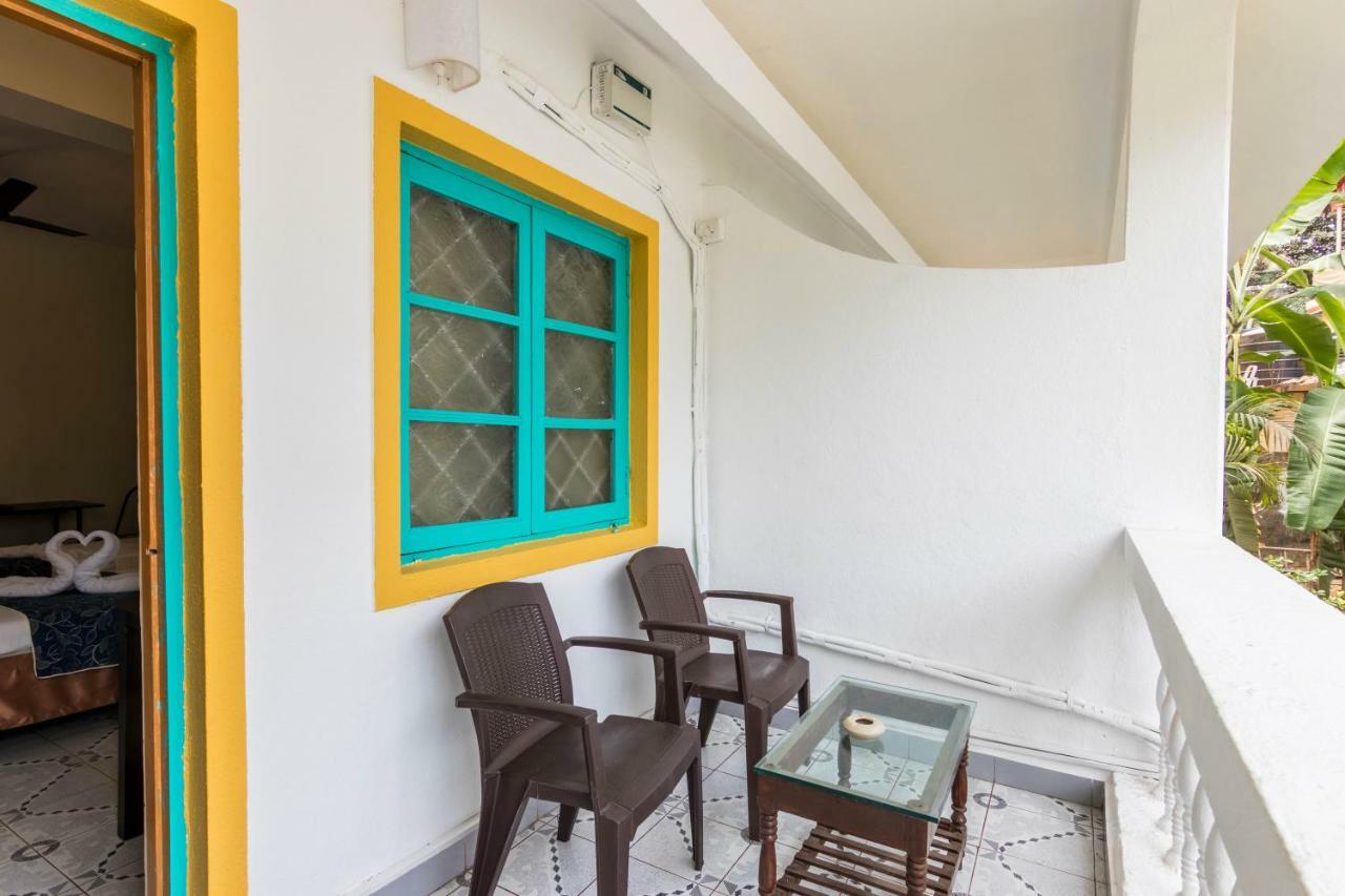 Dona Julia Beach Resort Calangute Extérieur photo