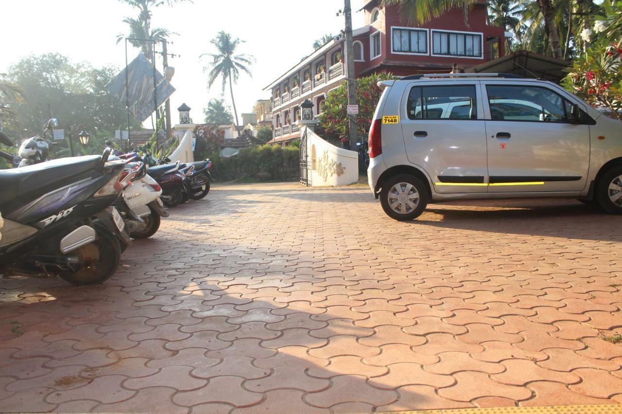 Dona Julia Beach Resort Calangute Extérieur photo